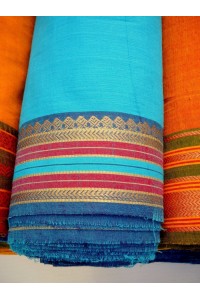Jihoindická bavlna s vyšívaným okrajem - modrá 1,10 m